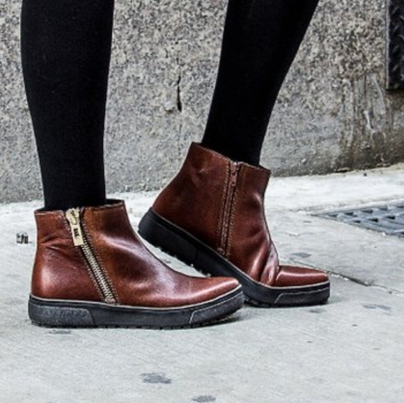 Chelsea Crew Brown London Leather Ankle Boots - Picture 2 of 11